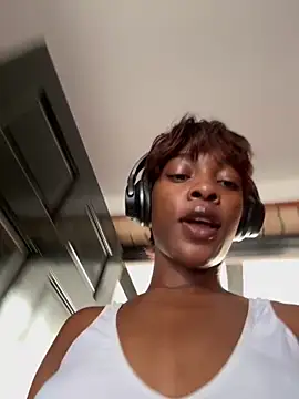 GenesisJordan online show from March 9, 8:45 pm