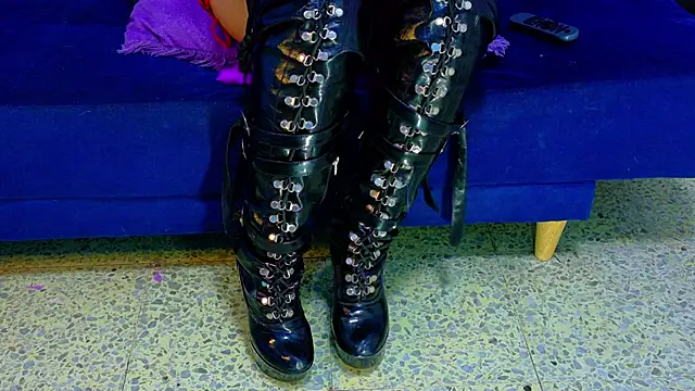 AriesVelvet online show from April 1, 5:09 am