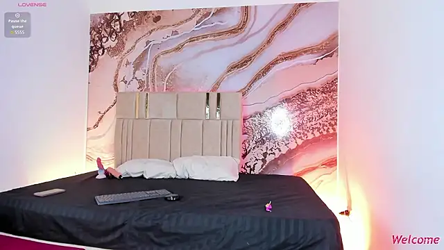 Snapshot of Anthonela_art chatting on February 9, 2:37 pm Anthonela art online show from February 9, 2:37 pm