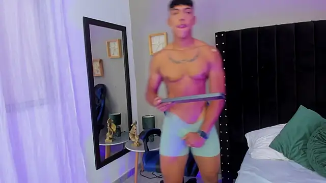 Bryan robayo5 online show from November 26, 11:54 am