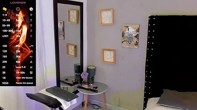 Bryan robayo5 online show from April 7, 7:59 pm