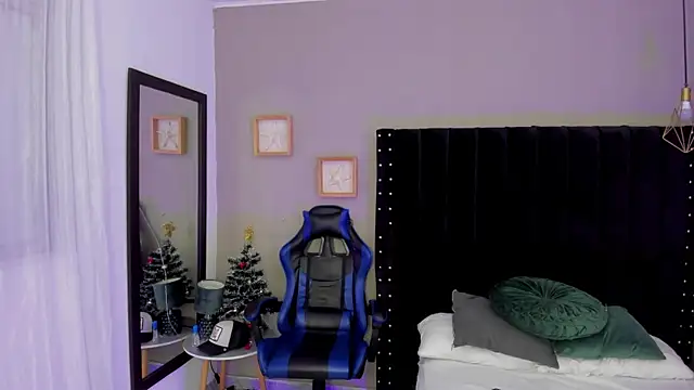 Bryan robayo5 online show from December 17, 11:26 am