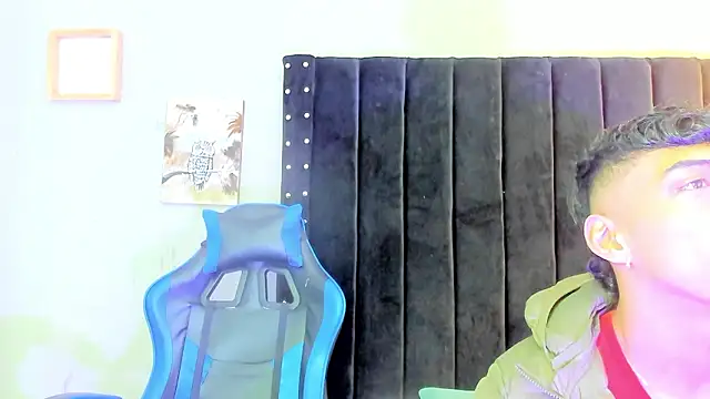 Bryan robayo5 online show from February 23, 11:11 am