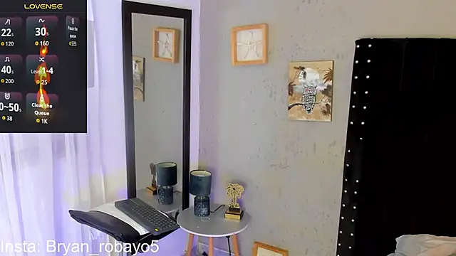Bryan robayo5 online show from May 28, 11:27 am
