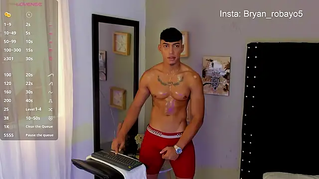 Bryan robayo5 online show from April 1, 5:10 pm