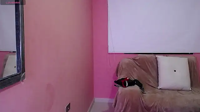 Karla Soff 19 online show from January 12, 7:09 pm