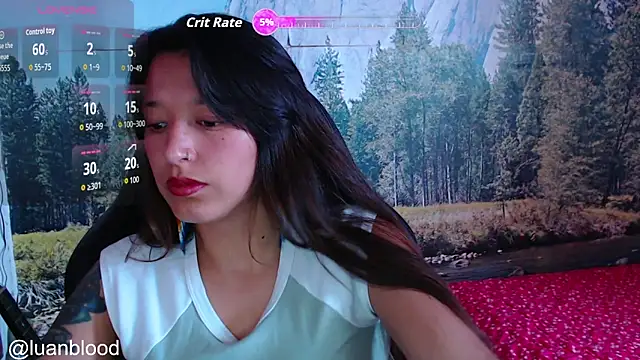 luanablood online show from December 17, 8:25 pm