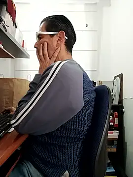 Fuegosutil online show from January 14, 3:37 pm