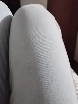 Fuegosutil online show from December 23, 6:02 am