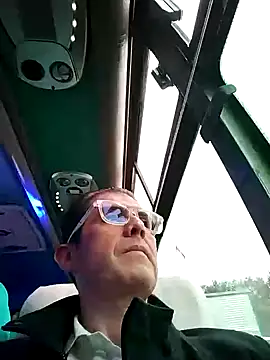 Fuegosutil online show from November 28, 2:17 pm