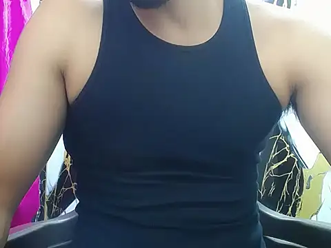 simonm667 online show from February 6, 7:43 pm