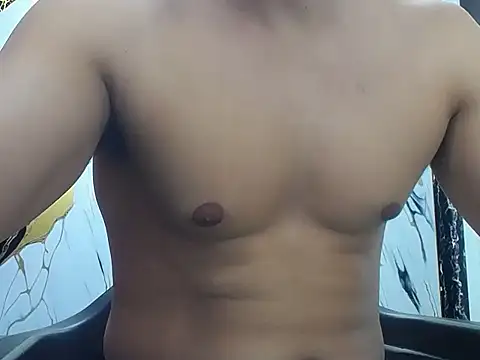 simonm667 online show from February 11, 7:47 pm