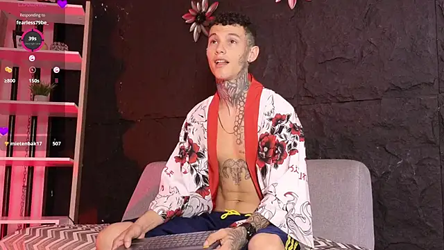 Paulo 527 online show from December 22, 8:53 pm