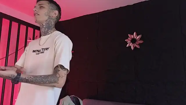 Paulo 527 online show from February 25, 9:47 pm