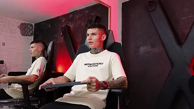 Paulo 527 online show from December 18, 9:07 pm