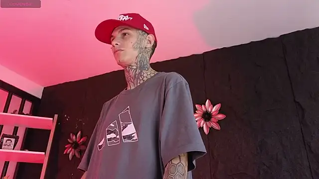 Paulo 527 online show from February 5, 8:59 pm