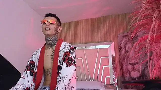 Paulo 527 online show from March 26, 5:17 am