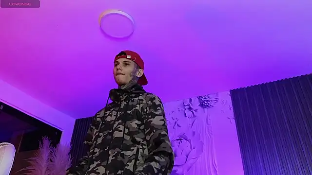 Paulo 527 online show from February 8, 5:27 am