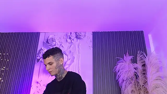 Paulo 527 online show from February 22, 5:43 am