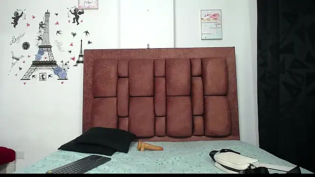 varascott online show from March 7, 4:23 pm