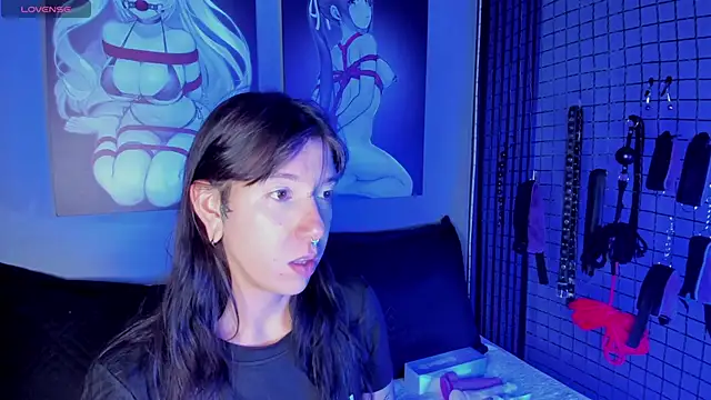 nora temptress online show from March 15, 3:30 pm