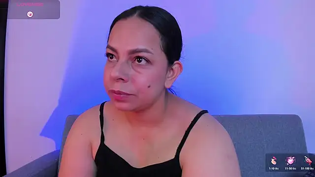 Snapshot of jimena_chic1 chatting on June 27, 4:24 pm jimena chic1 online show from June 27, 4:24 pm