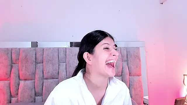 ZafiraNavarro online show from March 12, 6:23 pm