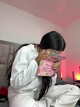 ZafiraNavarro online show from March 13, 6:13 pm