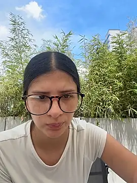 Snapshot of ZafiraNavarro chatting on May 10, 5:04 pm ZafiraNavarro online show from May 10, 5:04 pm