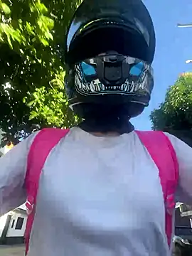 ZafiraNavarro online show from January 7, 12:32 pm