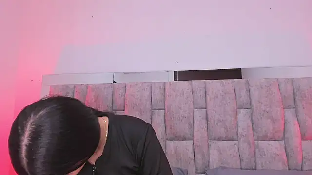 ZafiraNavarro online show from February 6, 9:44 pm