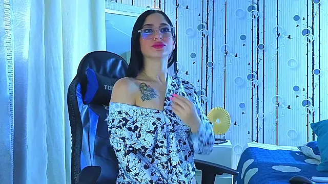 Sia Snow online show from December 3, 12:48 pm