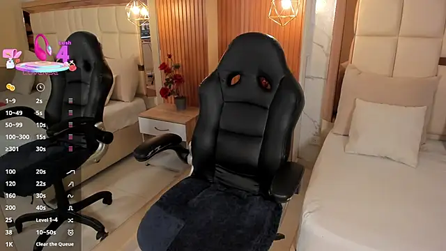 samantha quinnn online show from December 20, 4:04 am