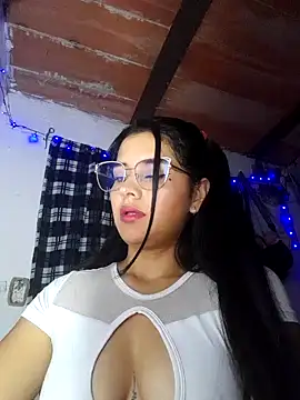 sofi11ruiz online show from December 4, 4:33 am