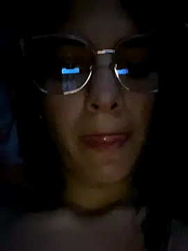 sofi11ruiz online show from December 17, 6:29 am