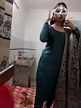 Cute Girl 27 online show from November 27, 10:05 am