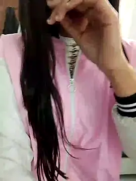 Cute Girl 27 online show from February 13, 12:27 pm