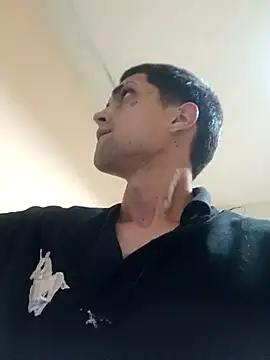 Snapshot of KingWhitexxx chatting on November 30, 1:50 am KingWhitexxx online show from November 30, 1:50 am