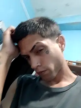 Snapshot of KingWhitexxx chatting on November 27, 3:40 am KingWhitexxx online show from November 27, 3:40 am