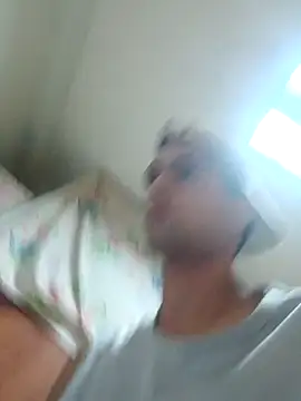 Snapshot of KingWhitexxx chatting on December 2, 4:52 pm KingWhitexxx online show from December 2, 4:52 pm