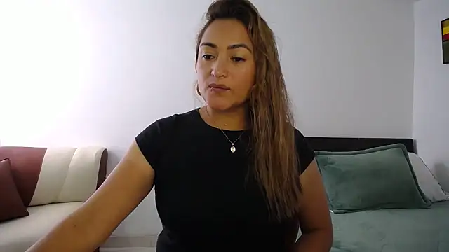 ximenaxcite19 online show from March 12, 12:53 pm