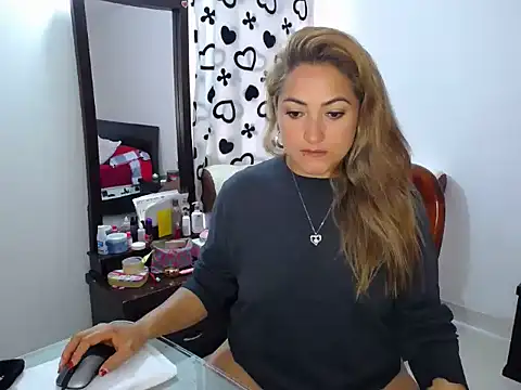 ximenaxcite19 online show from December 16, 1:59 pm