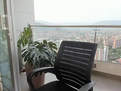 Snapshot of anny_beiker chatting on June 26, 11:10 pm anny beiker online show from June 26, 11:10 pm