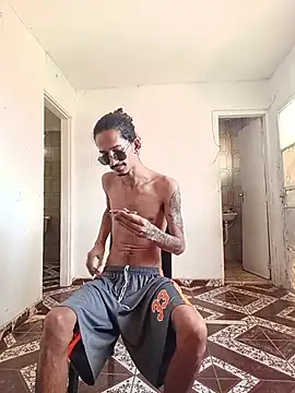 theyllorwillian online show from February 6, 5:09 pm