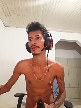 theyllorwillian online show from April 4, 11:33 pm
