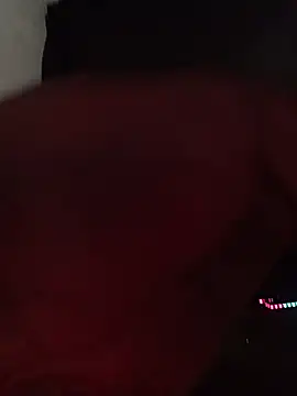 theyllorwillian online show from May 15, 11:25 pm