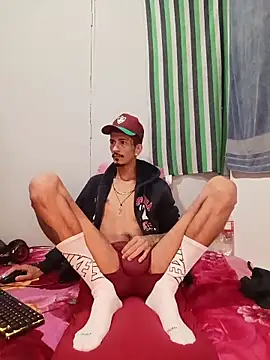 theyllorwillian online show from June 9, 11:33 am
