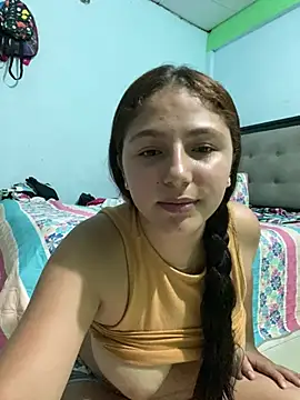 Emily milk 1 online show from July 18, 10:40 pm