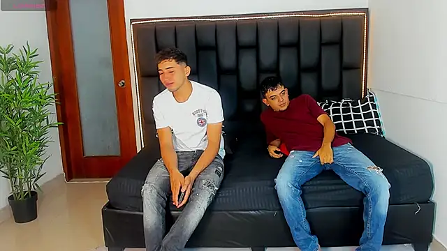 Crazy porkys online show from April 9, 7:42 pm