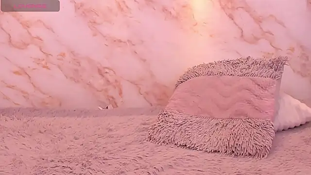 Dakota ferreti  online show from March 21, 2:32 pm